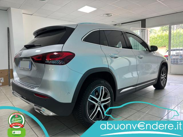 MERCEDES-BENZ GLA 200 usata, con Autoradio