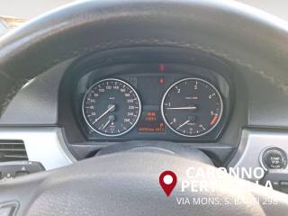 BMW 318 usata, con Fari Xenon