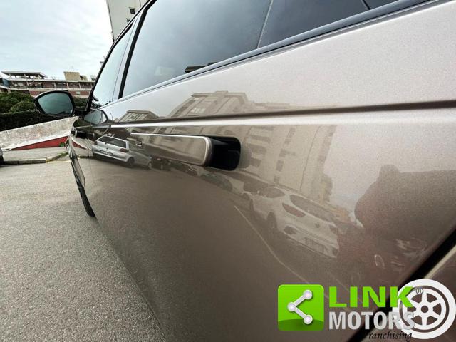 LAND ROVER Range Rover Velar usata, con Cerchi in lega