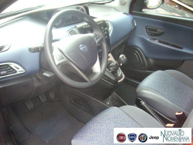 LANCIA Ypsilon usata, con Servosterzo