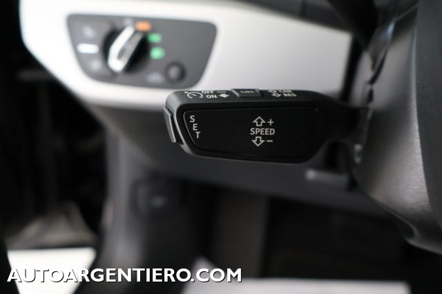 AUDI A4 usata, con Luci diurne LED