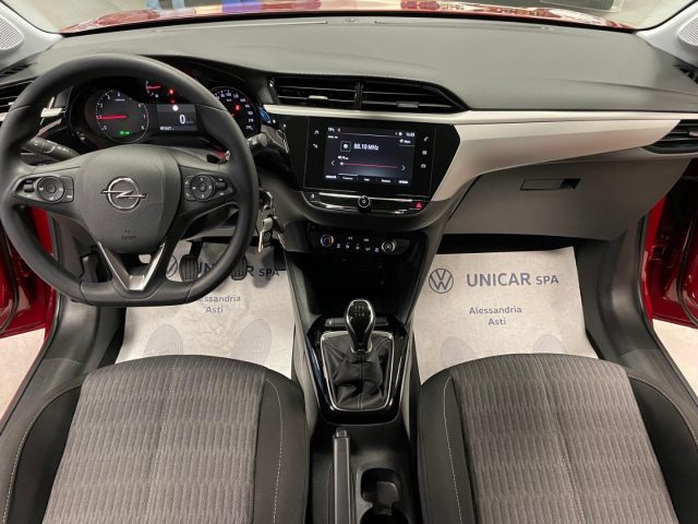 OPEL Corsa usata, con USB