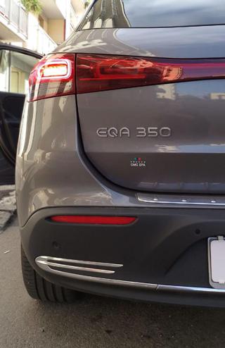 MERCEDES-BENZ EQA usata, con Boardcomputer