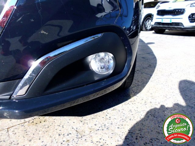PEUGEOT 208 usata, con Sensore di luce