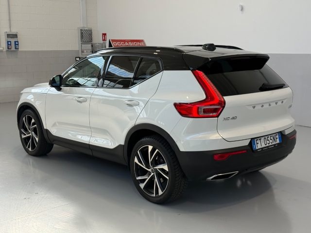 VOLVO XC40 usata, con Autoradio