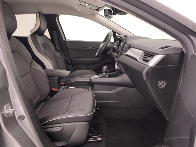 RENAULT Captur usata, con Isofix
