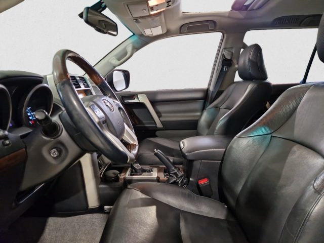 TOYOTA Land Cruiser usata, con Chiusura centralizzata