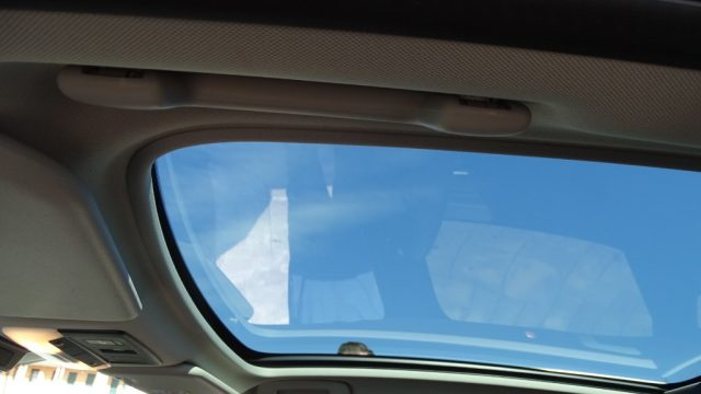 NISSAN Qashqai usata, con Tetto panorama