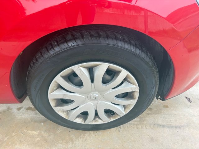 RENAULT Clio usata, con Specchietti laterali elettrici