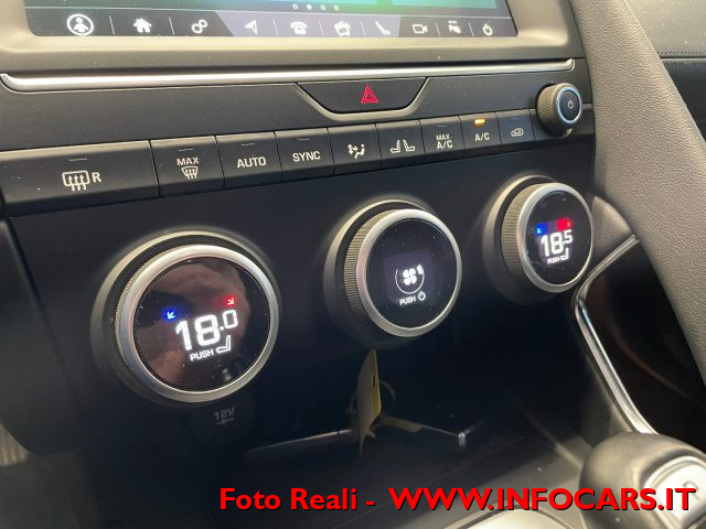 JAGUAR E-Pace usata, con Touch screen