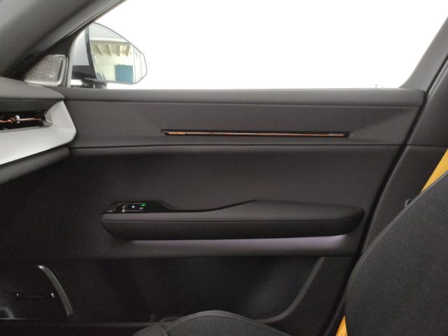 POLESTAR Polestar 3 usata, con Sedile posteriore sdoppiato