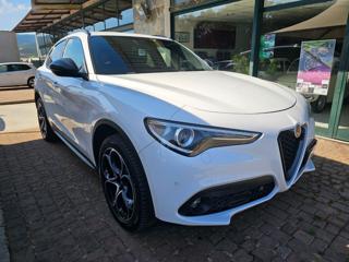 ALFA ROMEO Stelvio usata, con Alzacristalli elettrici