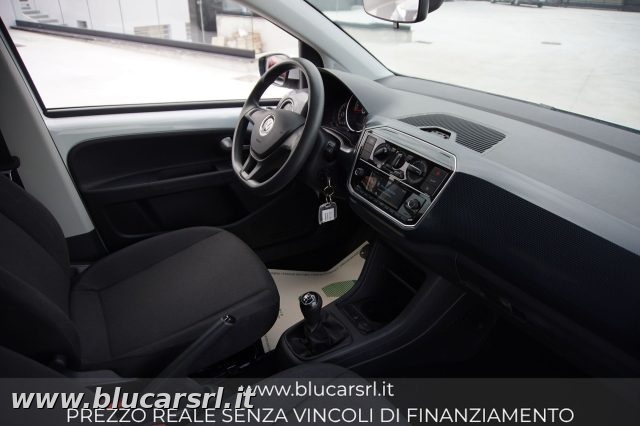 VOLKSWAGEN up! usata 9