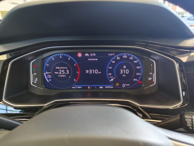 VOLKSWAGEN Taigo usata, con Cruise Control