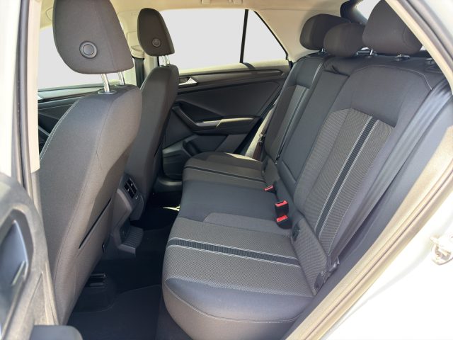 VOLKSWAGEN T-Roc usata 10