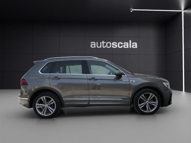 VOLKSWAGEN Tiguan usata, con Boardcomputer