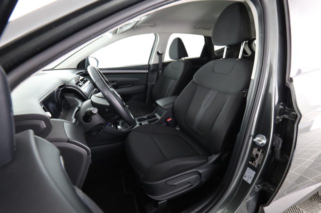 HYUNDAI Tucson usata 8
