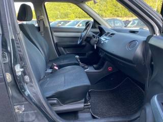 SUZUKI Swift usata, con Specchietti laterali elettrici