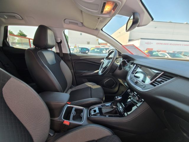 OPEL Grandland X usata, con Vetri oscurati