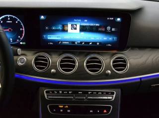 MERCEDES-BENZ E 220 usata, con Cerchi in lega