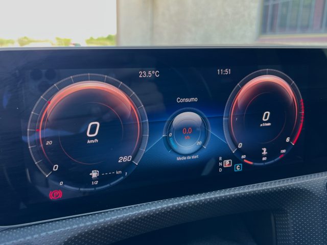 MERCEDES-BENZ CLA 200 usata, con Filtro antiparticolato
