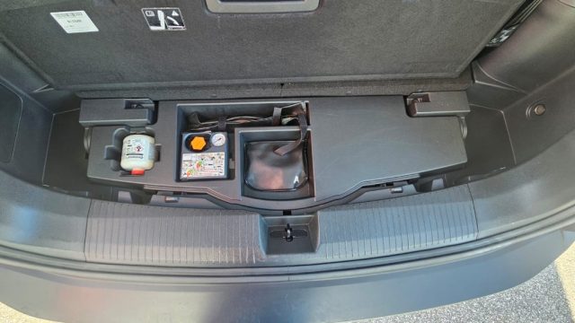 NISSAN X-Trail usata, con Bluetooth