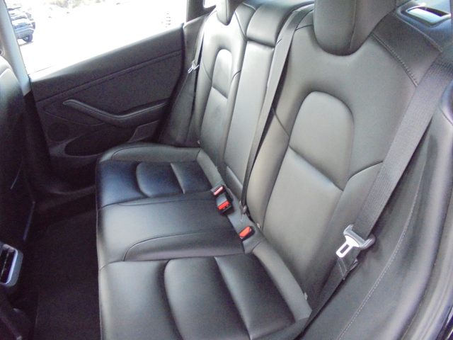 TESLA Model 3 usata, con Servosterzo