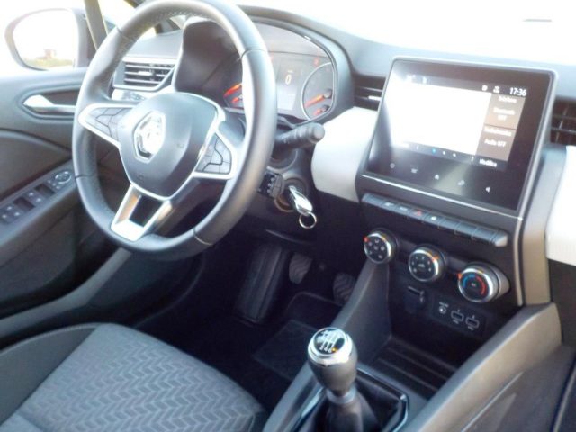 RENAULT Clio usata, con ESP