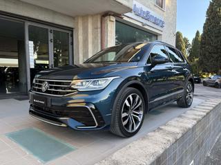 VOLKSWAGEN Tiguan 2.0 TDI 150 CV SCR DSG R-Line CERCHI DA 20