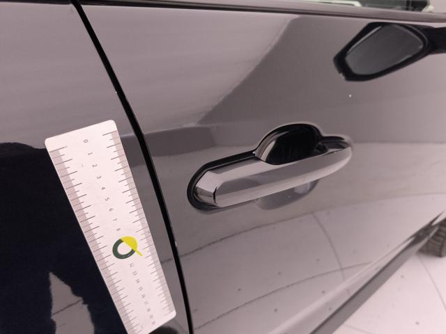 TOYOTA RAV 4 usata, con Climatizzatore automatico, 2 zone