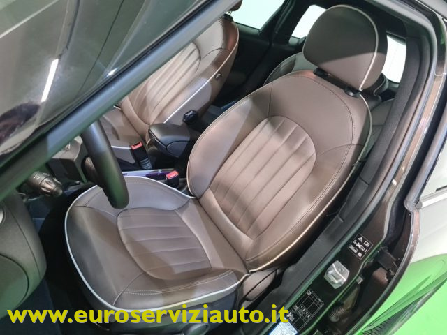 MINI Countryman usata 26