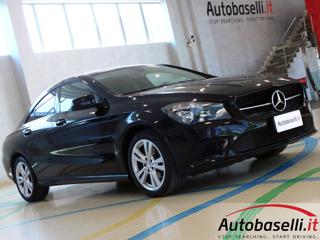 MERCEDES-BENZ CLA 200 usata, con Sedile posteriore sdoppiato