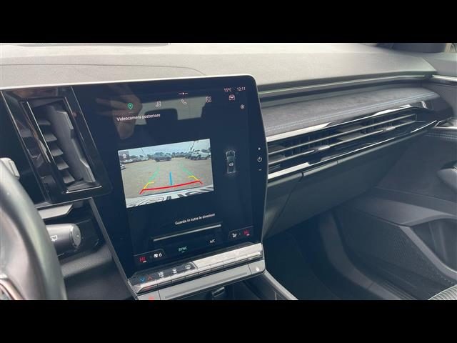 RENAULT Austral usata, con Bracciolo