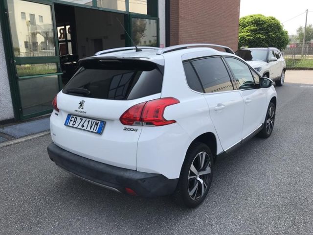 PEUGEOT 2008 usata, con Alzacristalli elettrici