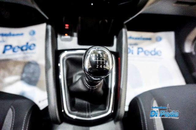NISSAN Qashqai usata, con Sedili sportivi