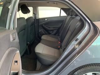 HYUNDAI i20 usata 12