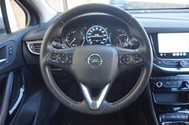 OPEL Astra usata, con USB