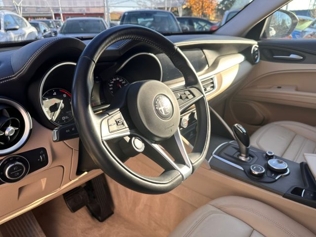 ALFA ROMEO Stelvio usata, con Alzacristalli elettrici
