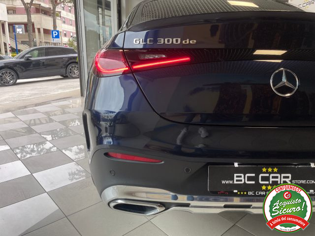 MERCEDES-BENZ GLC 300 usata, con Controllo elettronico della corsia
