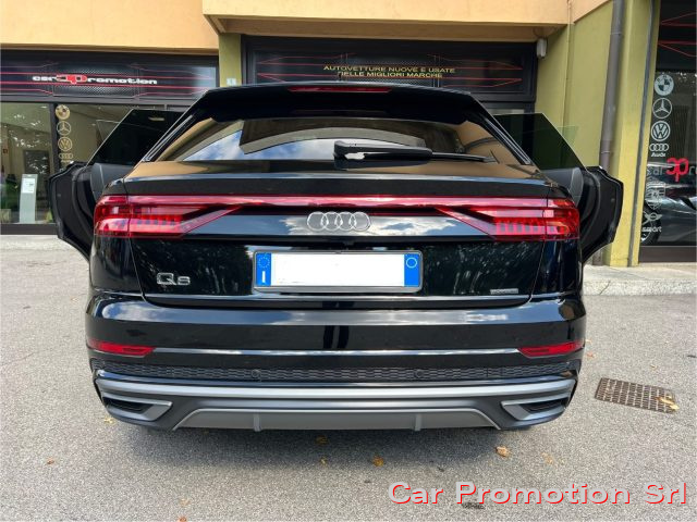 AUDI Q8 usata, con Alzacristalli elettrici