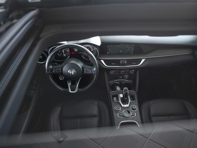 ALFA ROMEO Stelvio usata, con Isofix