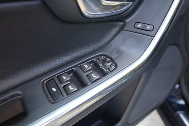 VOLVO V60 usata 84
