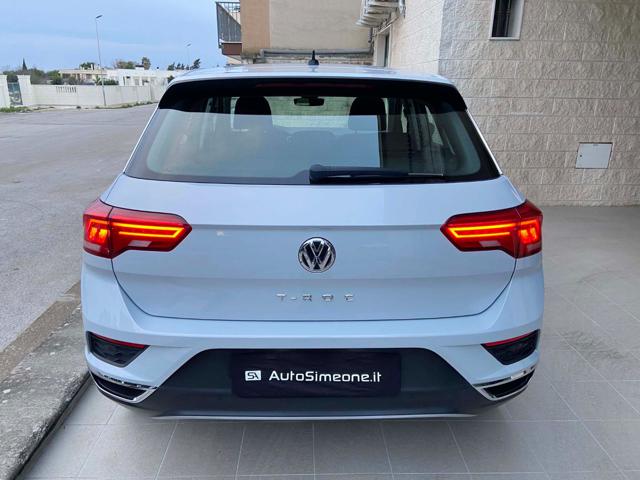 VOLKSWAGEN T-Roc usata, con Autoradio