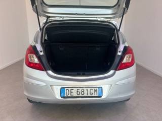 OPEL Corsa usata 11
