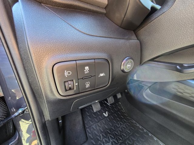 HYUNDAI i10 usata, con Climatizzatore