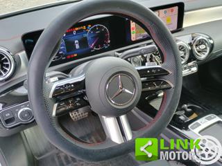 MERCEDES-BENZ CLA 200 usata, con Leve al volante