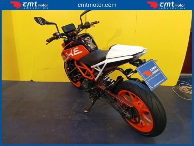 KTM 390 Duke usata 6