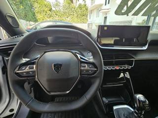 PEUGEOT 2008 usata, con Lettore CD