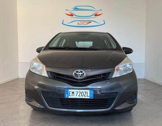 TOYOTA Yaris usata 0