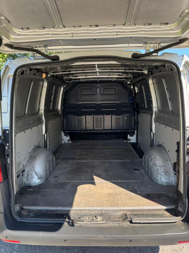 MERCEDES-BENZ Vito usata, con Boardcomputer